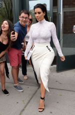 KIM KARDASHIAN Leaves Her Home in New York 05/05/2015