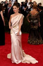 LIZZY CAPLAN at MET Gala 2015 in New York