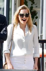 MARGOT ROBBIE Out Shopping in Toronto 05/14/1520