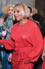 MARY J. BLIGE at Llife Ball 2015 in Vienna