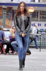 MEGAN FOX on the Set of Teenage Mutant Ninja Turtles 2 05/11/2015