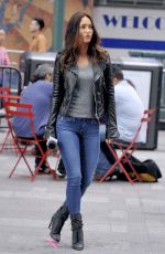 MEGAN FOX on the Set of Teenage Mutant Ninja Turtles 2 05/11/2015