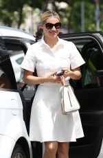 MICHELLE HUNZIKER Arrives at Railway Station in Milan 05/25/2015