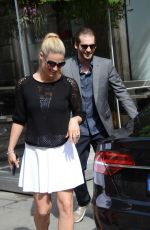MICHELLE HUNZIKER Out for Lunch at Cafe Trussardi