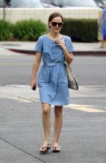 NATALIE PORTMAN Out and About in Los Feliz 05/05/2015