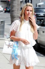 NICKY HILTON Out and About in New York 05/28/2015