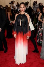 OLIVIA MUNN at MET Gala 2015 in New York