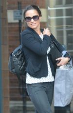 PIPPA MIDDLETON Out and About in London 04/30/2015