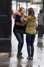 PIPPA MIDDLETON Out and About on the Kings Road in Chelsea