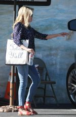 REESE WITHERSPOON Leaves a Meeting in Santa Monica 05/01/2015