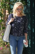 REESE WITHERSPOON Leaves a Meeting in Santa Monica 05/01/2015