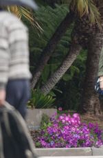 REESE WITHERSPOON Out and About in Los Angeles 05/15/2015