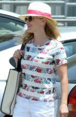 REESE WITHERSPOON Shoping at Sephora in Santa Monica 05/23/2015