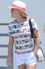 REESE WITHERSPOON Shoping at Sephora in Santa Monica 05/23/2015