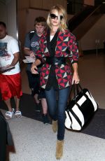 ROSIE HUNTINGTON-WHITELEY Back at LAX Airport in Los Angele 05/14/2015