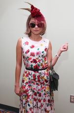 SARAH HYLAND at 141st Kentucky Derby at Churchill Downs