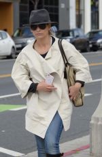 SARAH MICHELLE GELLAR Out and About in Santa Monica 05/14/2015