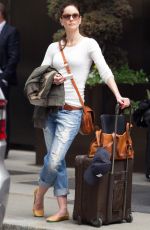 SARAH WAYNE CALLIES Leaves Her Hotel in Manhattan 05/15/2015