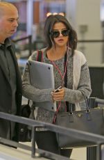 SELENA GOMEZ Arrives at JFK Airport in New York 05/001/2015