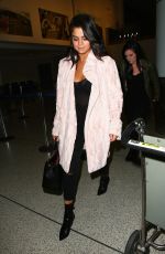 SELENA GOMEZ Arrives at Los Angeles international Airport 05/11/2015