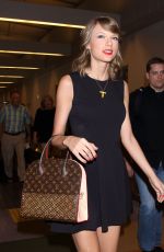 TAYLOR SWIFT Arrives at Narita International Airport in Tokyo 05/03/2015