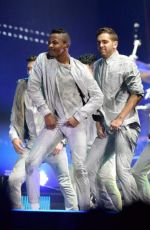 TAYLOR SWIFT at 1989 World Tour at Tiger Stadium in Baton Rouge
