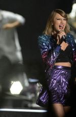 TAYLOR SWIFT at 1989 World Tour at Tiger Stadium in Baton Rouge