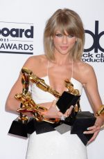 TAYLOR SWIFT at 2015 Billboard Music Awards in Las Vegas