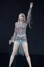 TAYLOR SWIFT at BBC Radio 1