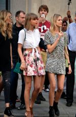 TAYLOR SWIFT, GIGI HADID and MARTHA HUNT Out in New York 05/29/2015