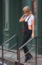 TAYLOR SWIFT Out and About in New York 05/28/2015