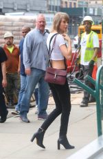 TAYLOR SWIFT Out and About in New York 05/28/2015