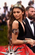 ZENDAYA at MET Gala 2015 in New York