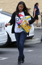 ZOE SALDANA Shopping at Babies R US in Van Nuys 05/17/2015