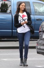 ZOE SALDANA Shopping at Babies R US in Van Nuys 05/17/2015