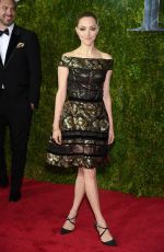 AMANDA SEYFRIED at 2015 Tony Awards in New York