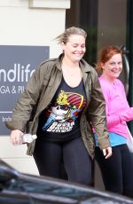 AMY POEHLER Leavs Yoga Class in Sydney 06/14/2015
