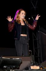 BEATRICE MILLER Performs at Digifest 2015 in New York