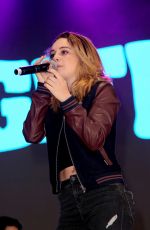 BEATRICE MILLER Performs at Digifest 2015 in New York