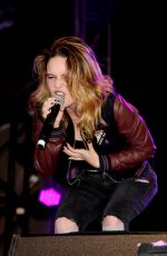 BEATRICE MILLER Performs at Digifest 2015 in New York