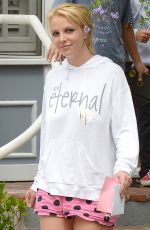 BRITNEY SPEARS Out in Calabasas 06/2015