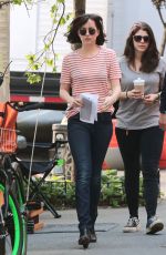 DAKOTA JOHNSON on the Set of How To Be Single in New York 05/26/2015