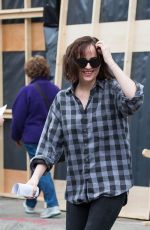 DAKOTA JOHSNON on the Set of How to be Single 06/04/2015