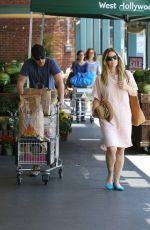 DREW BARRYMORE Shopping at Whole Foods in West Hollywood 06/07/2015