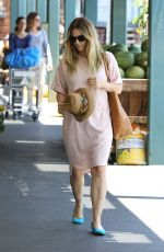 DREW BARRYMORE Shopping at Whole Foods in West Hollywood 06/07/2015