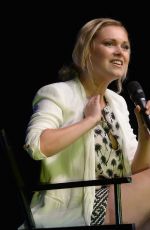 ELIZA TAYLOR at Florida Supercon in Miami