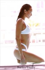 HANNAH DAVIS in S.I. Summer of Swim