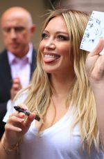 HILARY DUFF Leaves The View in New York 06/18/2015