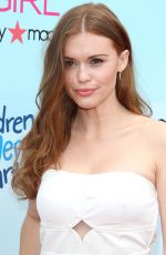 HOLLAND RODEN at Children Mending Hearts Empathy Rocks Fundraiser in Malibu