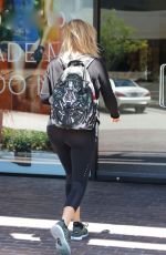 KHLOE KARDASHIAN Heading to a Gym in Westlake Village 06/25/2015